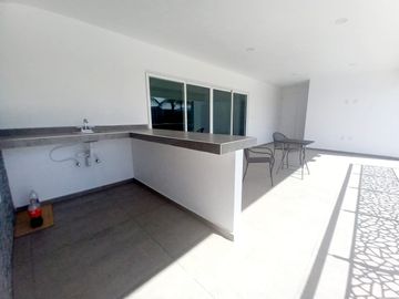 CASA EN VENTA EN LOMAS DE COCOYOC