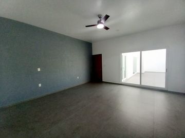 CASA EN VENTA EN LOMAS DE COCOYOC