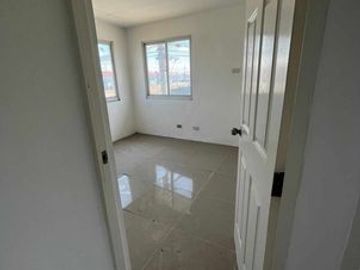 House & Lot For Sale in  Molino IV, Molino, Bacoor