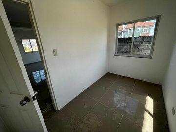 House & Lot For Sale in  Molino IV, Molino, Bacoor