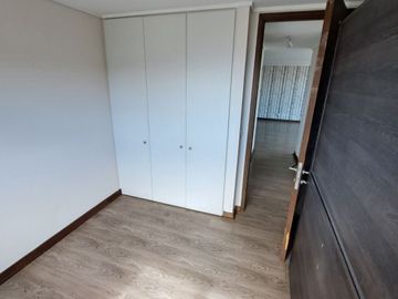 VENDO LINDO  Departamento 2D,2B,2E , con  vista   al mar , sector poniente