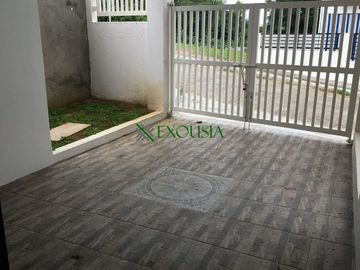 READY FOR OCCUPANCY 5 BEDROOM UNIT (CORNER LOT) WITH THE VIEW OF MT. MAKILING