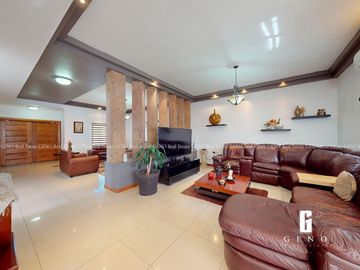 CASA EN VENTA EN MISION DEL VALLE CON PANELES SOLARES