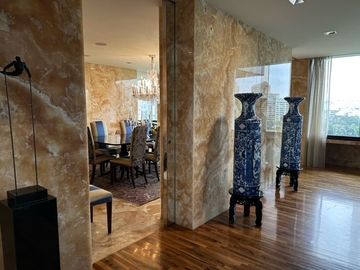 VENTA DE DEPARTAMENTO EN SAN ISIDRO CON VISTA AL GOLF