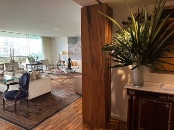 VENTA DE DEPARTAMENTO EN SAN ISIDRO CON VISTA AL GOLF