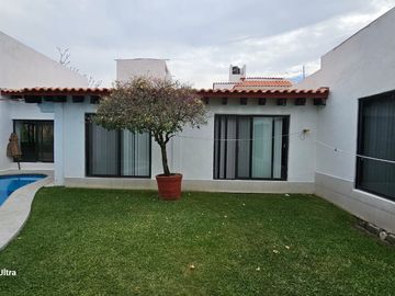 Casa para fines de semana o vacaciones, fracc las fincas Jiutepec Morelos.