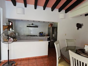 Casa para fines de semana o vacaciones, fracc las fincas Jiutepec Morelos.