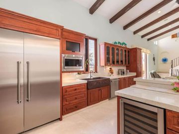 Residencia con vista al mar, Area de asador pegada a la alberca privada, Jacuzzi, Terraza y Fogata,  Pacific Ocean, Cabo San Lucas.