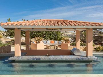 Residencia con vista al mar, Area de asador pegada a la alberca privada, Jacuzzi, Terraza y Fogata,  Pacific Ocean, Cabo San Lucas.