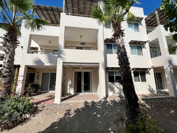 Departamento amueblado En Venta punta Esmeralda