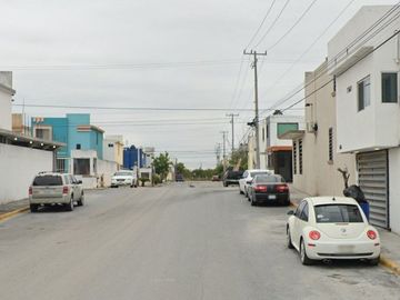 ¡Aprovecha esta Increíble oportunidad para hacer crecer tu Patrimonio! Casa En Remate, Reynosa, Tamps., México
