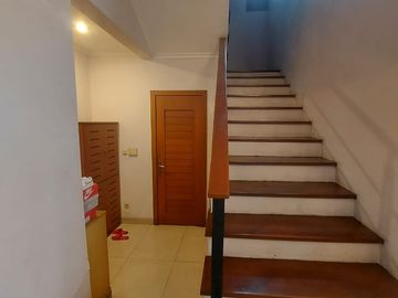 Rumah Bagus Strategis Siap Huni Di Lebak Bulus Jakarta Selatan