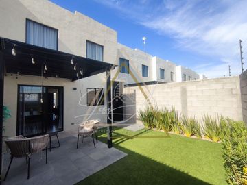 Excelente casa de 3 recámaras en Zona Libramiento Norponiente Querétaro
