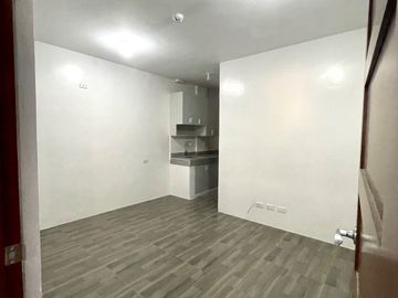 FOR RENT / FOR SALE: Brand New Commercial & Residential Building in Imus