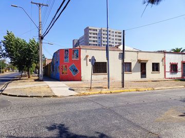 AVENIDA OSSA, LA CISTERNA