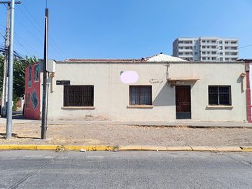 AVENIDA OSSA, LA CISTERNA