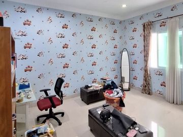 Dutamas Batam Center Luxury 3 Floor House