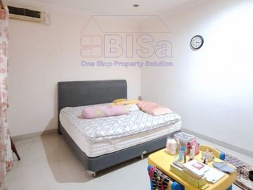 Dutamas Batam Center Luxury 3 Floor House