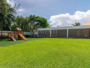 Departamento amueblado en venta, Torres Doradas, Cancún Quintana Roo.