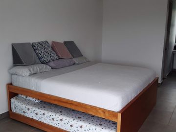SE VENDE HERMOSA CASA CAMPESTRE DE DOS PISOS EN PRIMAVERAS DE PAYANDÉ VILLETA CUNDINAMARCA