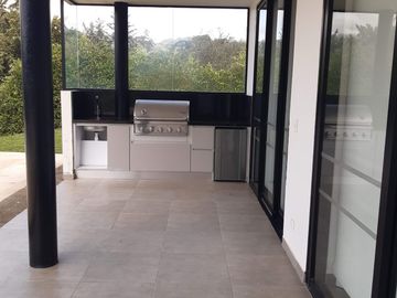 SE VENDE HERMOSA CASA CAMPESTRE DE DOS PISOS EN PRIMAVERAS DE PAYANDÉ VILLETA CUNDINAMARCA