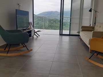 SE VENDE HERMOSA CASA CAMPESTRE DE DOS PISOS EN PRIMAVERAS DE PAYANDÉ VILLETA CUNDINAMARCA
