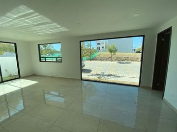 VENTA CASA PARQUE AGUASCALIENTES LOMAS DE ANGELÓPOLIS PUEBLA CAS_4658 PUE/CM