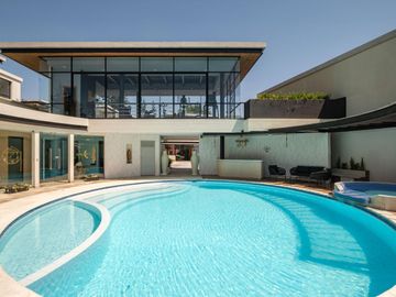 Venta - Casa - Cumbayá - Lujo - Norte - Quito