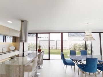 Venta - Casa - Cumbayá - Lujo - Norte - Quito