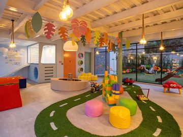 Venta - Casa - Cumbayá - Lujo - Norte - Quito