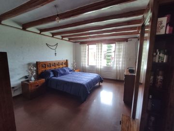VENTA HERMOSA CASA EN URBANIZACIÓN SAN GERMÁN