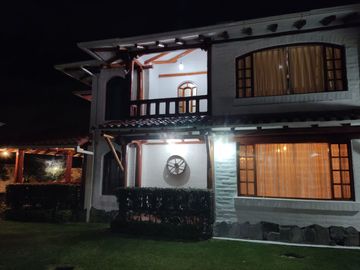 VENTA HERMOSA CASA EN URBANIZACIÓN SAN GERMÁN