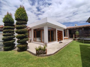 VENTA HERMOSA CASA EN URBANIZACIÓN SAN GERMÁN