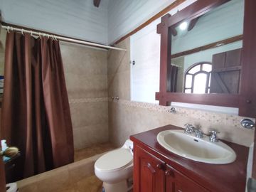 VENTA HERMOSA CASA EN URBANIZACIÓN SAN GERMÁN