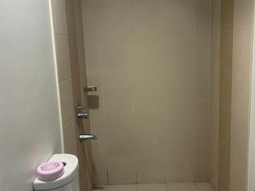Resale Two Bedrooms Condo in Solstice at Circuit Makati