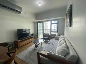 Resale Two Bedrooms Condo in Solstice at Circuit Makati