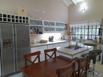 Venta: Casa en Parque Leloir. Villa Udaondo. LA QUERENCIA AL 4600 esquina Del Pretal- Parque Leloir- Villa Udaondo-