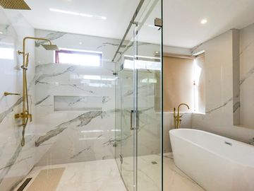 Brand New 6BR House & Lot with Swimming Pool in Multinational Village For Sale