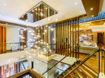 Brand New 6BR House & Lot with Swimming Pool in Multinational Village For Sale