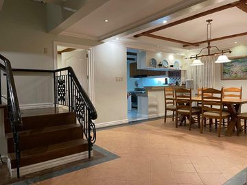 4 Bedroom House for sale at Tagaytay