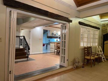 4 Bedroom House for sale at Tagaytay