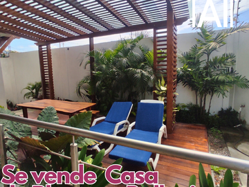 ¡Descubre tu Casa de Playa Ideal en Ballenita, Santa Elena!