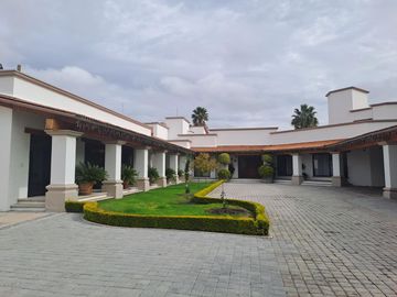 Casa en Venta en Jurica 4900m2