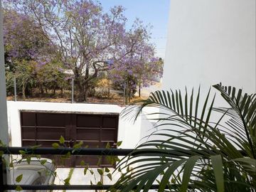 VENTA DE CASA SOLA EN FRACC, BRISAS DE CUAUTLA, MOR