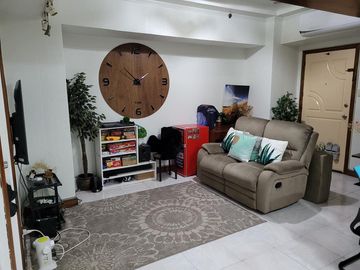 Somerset Mansions Condominium 2BR Unit  with 2 Balconies