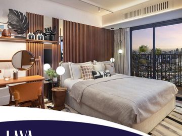 Pre Selling Penthouse in Laya Tower by Shang Properties near Subway Station, Malls, Schools, Hospitals - Best Investment, Promo Terms with Discounts