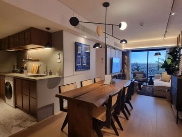 Pre Selling Penthouse in Laya Tower by Shang Properties near Subway Station, Malls, Schools, Hospitals - Best Investment, Promo Terms with Discounts