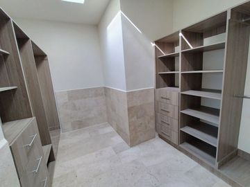 Casa de 1 piso, 4 rec, 225 m2 constr en Magnolia Residencial , Sn Miguel d Allende