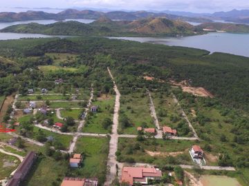LOT FOR SALE IN THE PARADISE OF CORON, PALAWAN