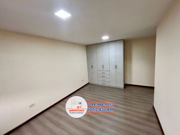 Amplia casa de 4 habitaciones en venta, Sector Santa Marianita Arenal C1280